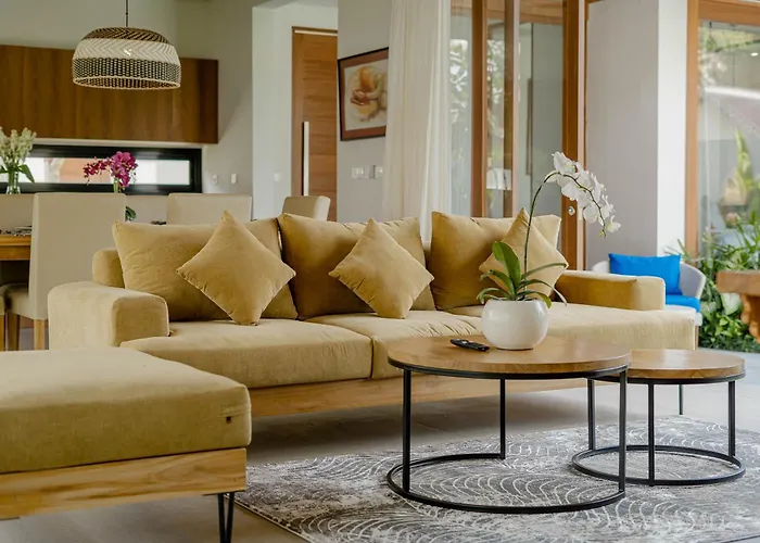 Bunglon Bungalo Villa